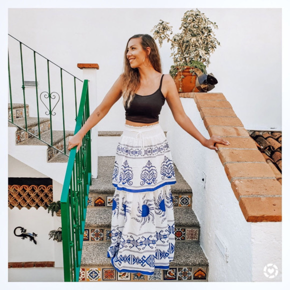 Meet your Posher, Erin - Picture 1 of 1